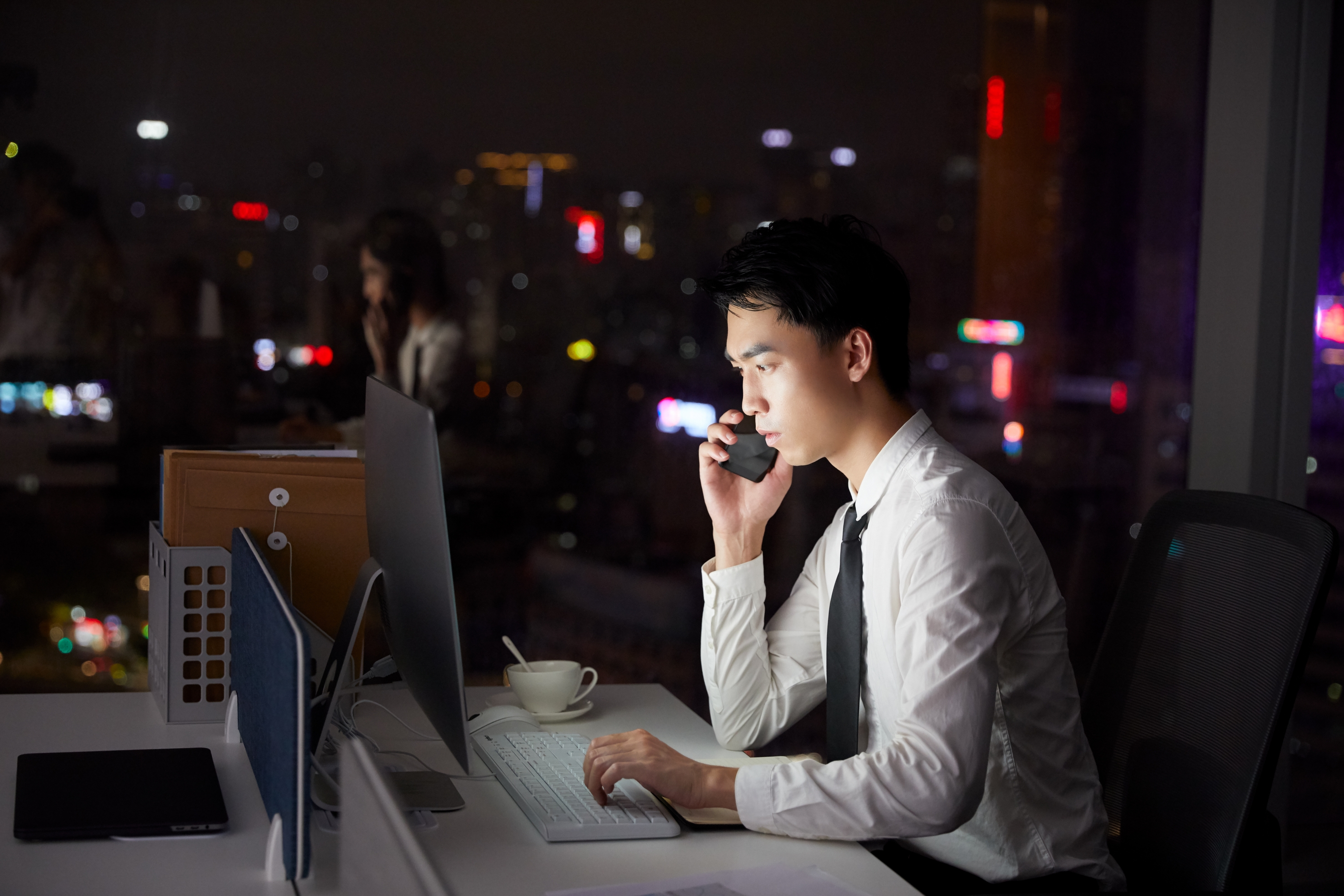 不敢開口給老外打電話?那是你沒收藏這些打電話常用的英文句式!(圖1)