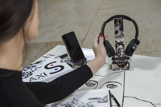 做藍牙耳機出口商如何找海外客戶?(圖1)