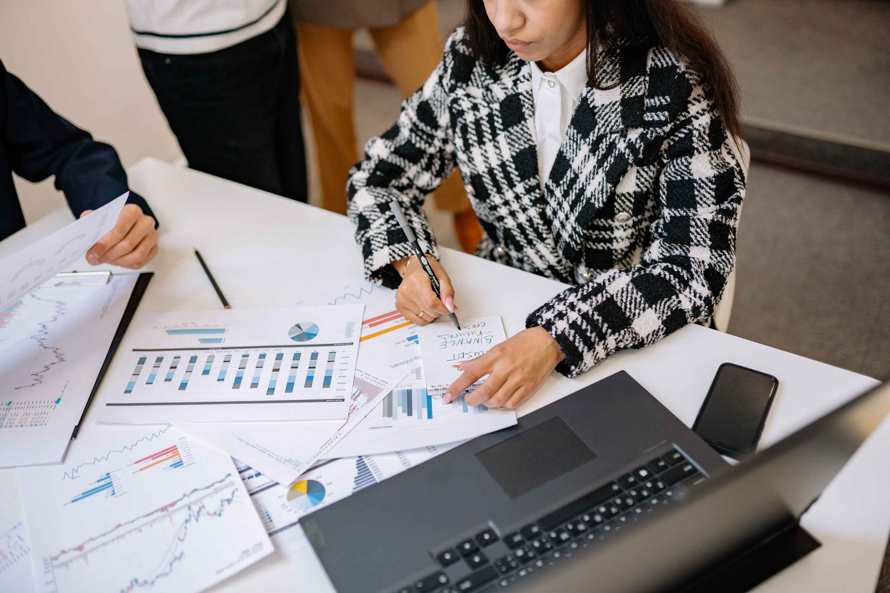  外貿公司一般都用什么軟件管理客戶？(圖1)